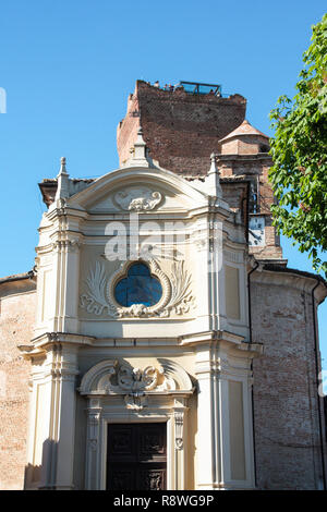 Die Kirche von Barbaresco, in Piemont, Italien Stockfoto