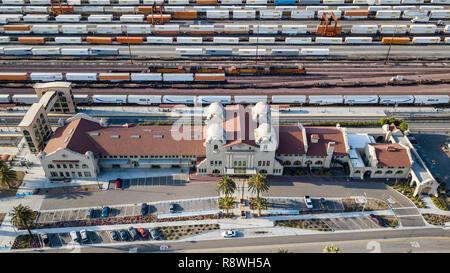 San Bernardino Santa Fe Depot oder San Bernardino, San Bernadion, CA, USA Stockfoto