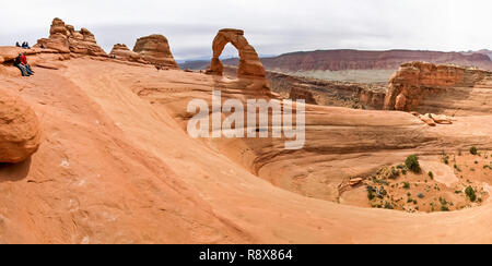 Natur-Nationalpark, Utah. Die Landschaft und die Felsen. Straßen und Propinki Park, Utah. Stockfoto