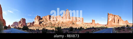 Natur-Nationalpark, Utah. Die Landschaft und die Felsen. Straßen und Propinki Park, Utah. Stockfoto