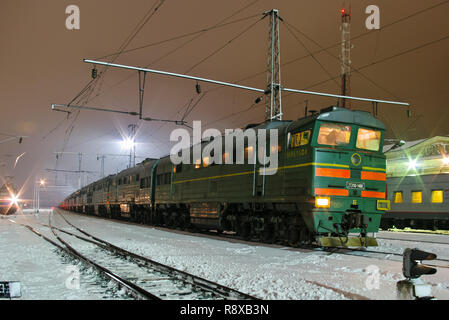 Nowosibirsk, Russland - Januar 24, 2018: Lokomotive oder Motor ist ein Fahrzeug, dass die Motive Power sorgt für einen Zug. Stockfoto