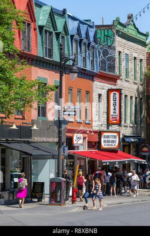 Kanada, Quebec, Montreal, Plateau-Mont-Royal, Boulevard Saint-Laurent, typische Architektur der Stadt, Schwartz geräuchertes Fleisch Restaurant Stockfoto