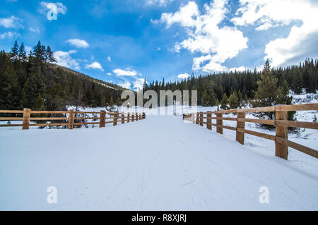 In Keystone, Colorado fotografiert. Perfekter Ort zum Skifahren oder Snowboarden oder andere Aktivitäten im Winter. Stockfoto