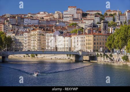 Frankreich, Rhone, Lyon, historische Stätte als Weltkulturerbe von der UNESCO, der Saone River mit Blick auf das Viertel Croix-Rousse, die Brücke Pont de La Feuillée Stockfoto