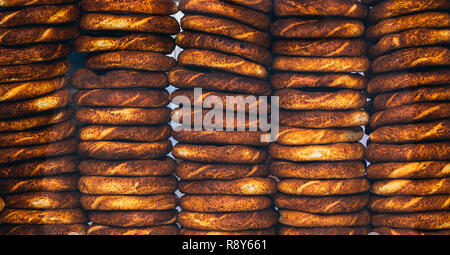 Türkischen simits (Bagels), stand in der Ansicht Stockfoto