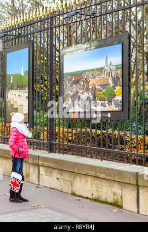 Frankreich, Paris, Ausstellung über die Netze der Luxembourg Garten und der Senat von hemis Fotografien für die ANVPAH (Nationale Vereinigung der Städte und Länder der Kunst und der Geschichte) im Jahr 2013 Stockfoto