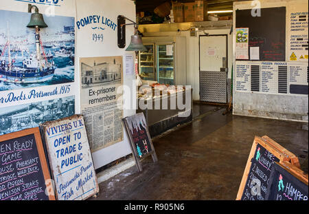 Viviers frischen Fisch Shop in der Sturz von Portsmouth Stockfoto