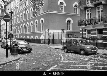 Carlisle und Kreuzung mit der Könige Gelehrte "Passage in Westminster, London Stockfoto