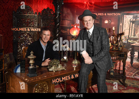 Erscheinungsdatum: Dezember 21, 2018 Title: Holmes & Watson Studio: Columbia Pictures DIRECTOR: Etan Cohen PLOT: Eine humorvolle nehmen auf klassische Sir Arthur Conan Doyle's Geheimnisse mit Sherlock Holmes und Doktor Watson. In den Hauptrollen: John C. Reilly und Will Ferrell an fotoauftrag. (Bild: © Columbia Pictures/Entertainment Bilder) Stockfoto