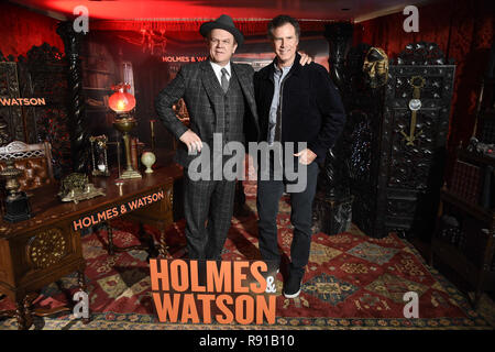 Erscheinungsdatum: Dezember 21, 2018 Title: Holmes & Watson Studio: Columbia Pictures DIRECTOR: Etan Cohen PLOT: Eine humorvolle nehmen auf klassische Sir Arthur Conan Doyle's Geheimnisse mit Sherlock Holmes und Doktor Watson. In den Hauptrollen: John C. Reilly und Will Ferrell an fotoauftrag. (Bild: © Columbia Pictures/Entertainment Bilder) Stockfoto