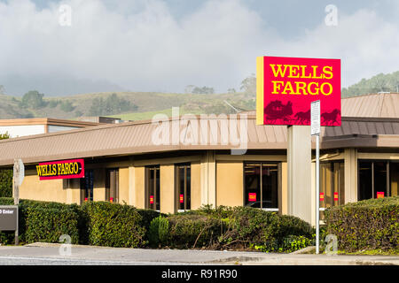 Dezember 18, 2018 Half Moon Bay/CA/USA - Wells Fargo Niederlassung in Half Moon Bay Stockfoto