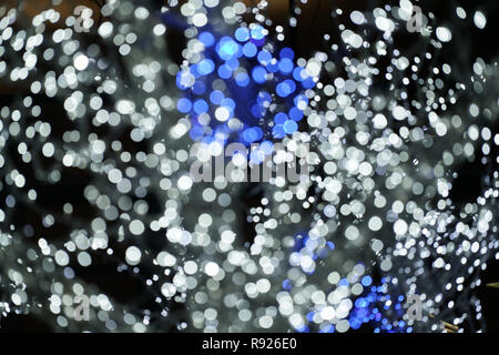 Montreal, Kanada, 10. Dezember 2018. Bokeh Effekte aus Weihnachtsbaumbeleuchtungen. Credit: Mario Beauregard/Alamy leben Nachrichten Stockfoto