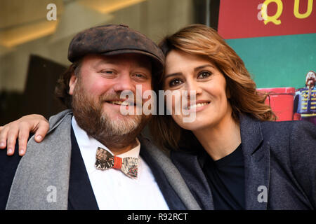 Rom, Italien. 19 Dez, 2018. Hotel Le Mèridienne Visconti - Präsentation film LA BEFANA VIEN DI NOTTE Paola Cortellesi und Stefano fresi Credit: Giuseppe Andidero/Alamy leben Nachrichten Stockfoto