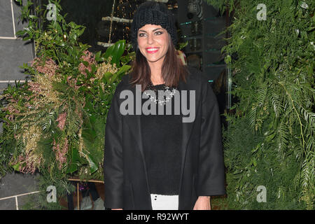 Rom, Italien. 19 Dez, 2018. Animation Weihnachtsfeier organisiert von Niki Nika Storeim das Foto: Pamela Camassa Credit: LaPresse/Alamy leben Nachrichten Stockfoto