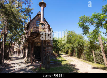 Die eklektische Dorf Campanopolis. Gonzales Catan, Buenos Aires, Argentinien. Stockfoto