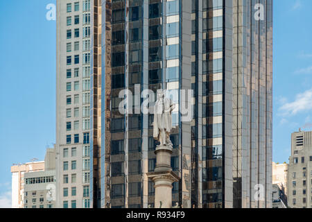 Statue von Christoph Kolumbus am Columbus Circle in New York City Stockfoto