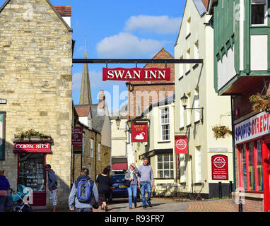 16. jahrhundert Swan Inn, Union Street, Stroud, Gloucestershire, England, Vereinigtes Königreich Stockfoto