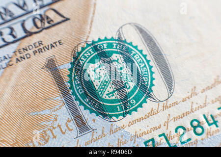 Nahaufnahme auf hundert Dollar Bill. Makro-ansicht auf hundert Dollar Banknote. Stockfoto