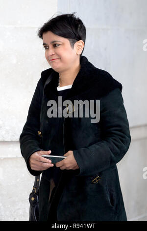 Baroness Shami Chakrabarti, Kanzler der Universität von Essex, kommt bei der BBC für die Andrew Marr Show, London, UK Mit: Baroness Shami Chakrabarti, Wo: London, Vereinigtes Königreich, wenn: 18 Nov 2018 Credit: Wheatley/WANN Stockfoto