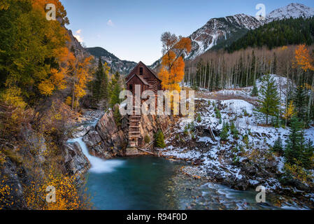 Historische Holz- Kraftpaket namens Crystal Mühle in Colorado Stockfoto