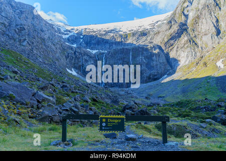 Homer Tunnel Parkplatz, der Straße zum Milford Sound, Fiordland, Southland, Neuseeland Stockfoto