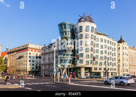 Prag, Tschechische Republik - 18. August 2018: Tanzendes Haus oder Fred ein Stockfoto