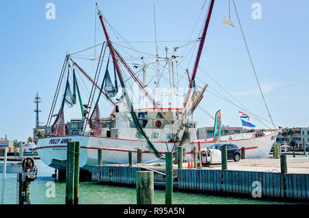 Polly Anna sitzt in Port Aransas kommunalen Boat Harbour, 23.08.2018, Port Aransas, Texas angedockt. Stockfoto