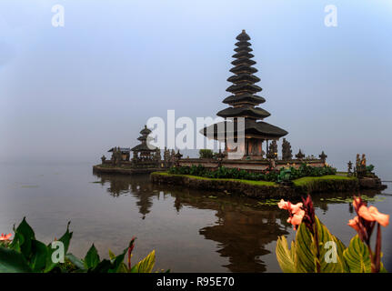 Der See Tempel - Bali, Pura Ulun Danu Tempel, Stockfoto