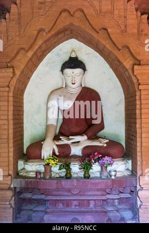 Buddha Statue in Bagan, Myanmar, Birma Stockfoto