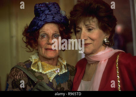 Weitere Geschichten der Stadt, Fernsehserie, USA 2001, Regie: Pierre Gang, Darsteller: Jackie Burroughs, Olympia Dukakis Stockfoto