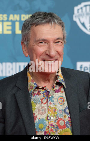 Essen, Deutschland. 18 Dez, 2018. Rudolf Kowalski, Schauspieler, auf dem Roten Teppich Red Carpet Show, Film Premiere "der Junge an der frischen Luft" vom 18.12. 2018, in der Lichtburg in Essen | Verwendung der weltweiten Kredit: dpa/Alamy leben Nachrichten Stockfoto