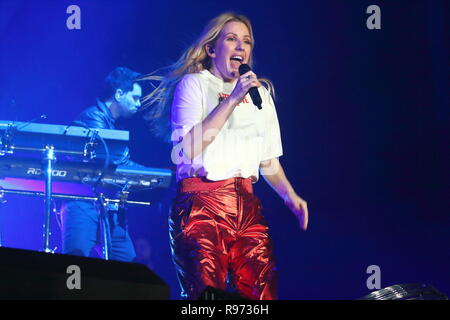 London, Großbritannien. 20 Dez, 2018. Ellie Goulding führt auf dem Ellie Goulding für Straßen von London Charity Gig im SSE Wembley Arena. Credit: Keith Mayhew/SOPA Images/ZUMA Draht/Alamy leben Nachrichten Stockfoto