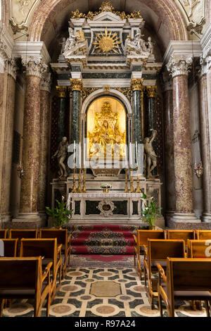 Duomo di Verona, Italien am 29. April 2016. Stockfoto