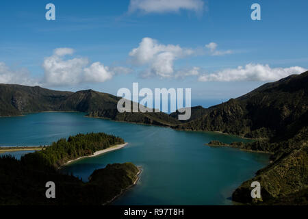 São Miguel, Açores, Portugal - 24 April 2018: Lagoa do Fogo Stockfoto