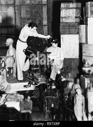 Original Film Titel: CITIZEN KANE. Englischer Titel: CITIZEN KANE. Jahr: 1941. Regie: Orson Welles. Stars: GREGG TOLAND; Orson Welles. Credit: RKO/Album Stockfoto