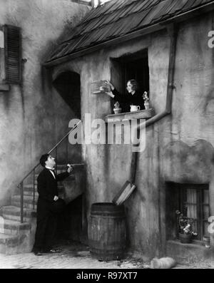 Original Film Titel: Lichter der Stadt. Englischer Titel: Lichter der Stadt. Jahr: 1931. Regisseur: Charlie Chaplin. Stars: Charlie Chaplin, VIRGINIA CHERRILL. Quelle: UNITED ARTISTS/Album Stockfoto