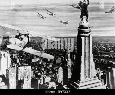 Original Filmtitel: KING KONG. Englischer Titel: KING KONG. Jahr: 1933. Regie: MERIAN C.COOPER, Ernest B. SCHOEDSACK. Credit: RKO/Album Stockfoto
