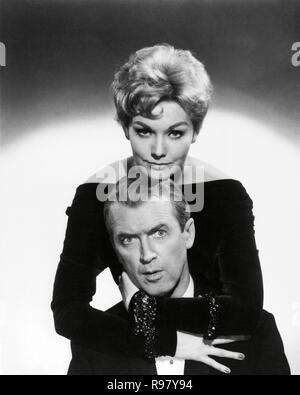 Original Film Titel: BELL BUCH UND KERZE. Englischer Titel: BELL BUCH UND KERZE. Jahr: 1958. Regie: Richard QUINE. Stars: Kim Novak und James Stewart. Quelle: Columbia Pictures/Album Stockfoto