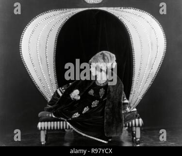 Original Film Titel: Camille. Englischer Titel: Camille. Jahr: 1921. Regisseur: RAY C. SMALLWOOD. Stars: Alla Nazimova. Credit: MGM /Album Stockfoto