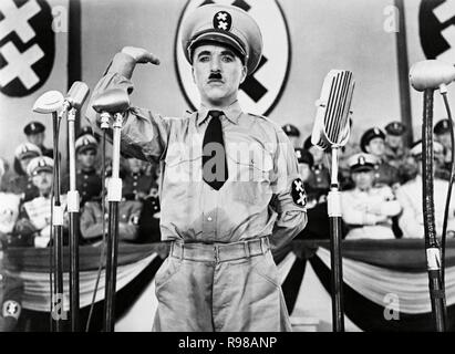 Original Film Titel: Der große Diktator. Englischer Titel: Der große Diktator. Jahr: 1940. Regisseur: Charlie Chaplin. Stars: ADOLF HITLER, Charlie Chaplin. Quelle: UNITED ARTISTS/Album Stockfoto