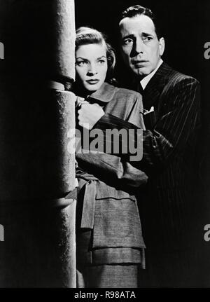 Original Filmtitel: DARK PASSAGE. Englischer Titel: DARK PASSAGE. Jahr: 1947. Regie: Delmer Daves. Stars: Lauren Bacall, Humphrey Bogart. Quelle: WARNER BROTHERS/Album Stockfoto