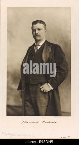 Theodore Roosevelt, Three-Quarter Länge Porträt, von George G. Rockwood, 1898 Stockfoto