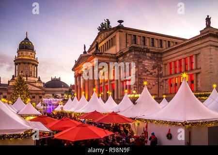 Berlin, Gendarmen Markt, Weihnachtsmarkt, Deutschland Stockfoto