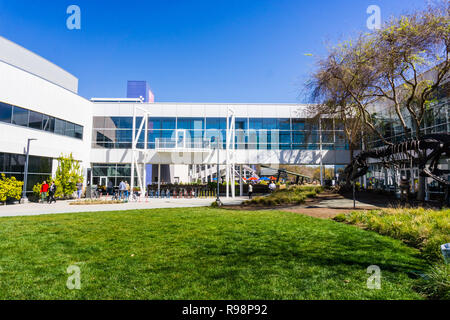 März 7, 2018 Mountain View/CA/USA - Landschaft im Google Campus in Silicon Valley, südlich der San Francisco Bay Gegend Stockfoto