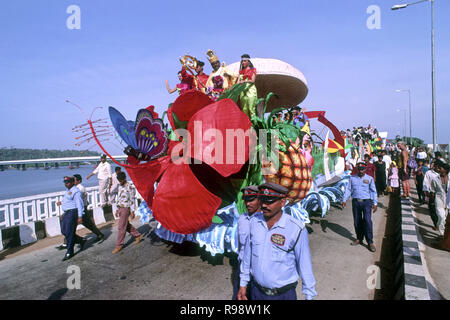 Goa Karneval, König Momo und Königin float, panjim, Goa, Indien Stockfoto