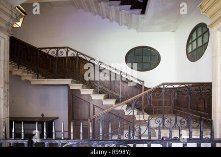 LONDON, UK, 11. Mai 2018. Vom Innenhof Treppenhaus, Hampton Court Palace. London, UK, 11. Mai 2018 Stockfoto