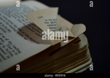 Dog Eared Taschenbuch Stockfoto