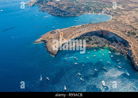 Mistra Bay, Xemxija, westlichen Teil von St. Paul's Bay, Region Nord, Malta. Luftaufnahme. Stockfoto