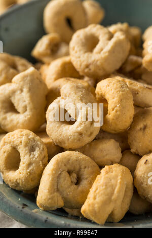 Olivenöl Itlian Taralli Cracker Kekse bereit zu Essen Stockfoto
