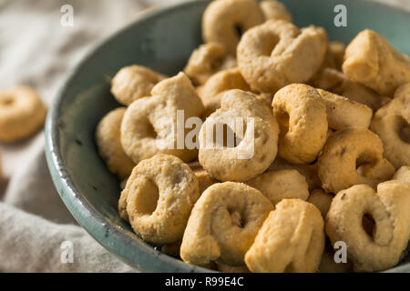 Olivenöl Itlian Taralli Cracker Kekse bereit zu Essen Stockfoto